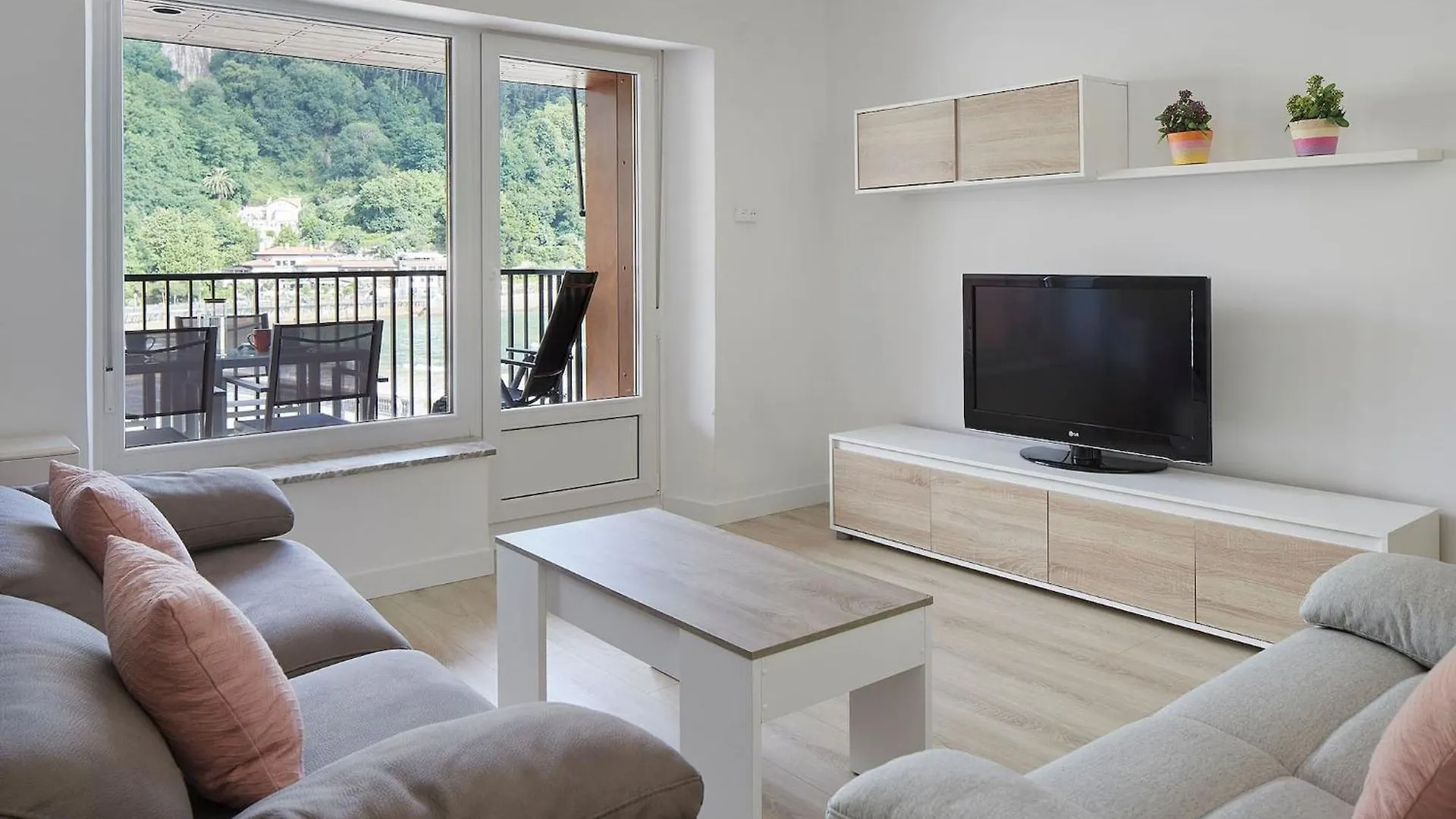 Apartment Earra - Narros Beach - Vistas Al Mar, 1 Min Centro Zarautz Spain